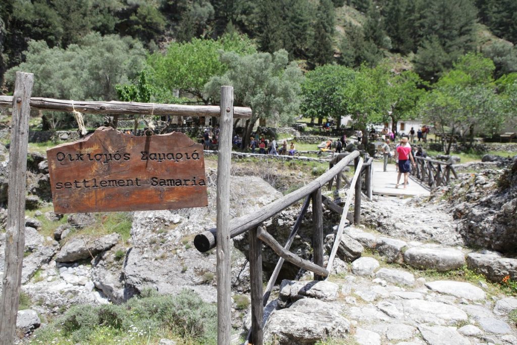 Τραγικό Συμβάν στο Φαράγγι Σαμαριάς με Θάνατο Πεζοπόρου λόγω Κατολισθήσεων